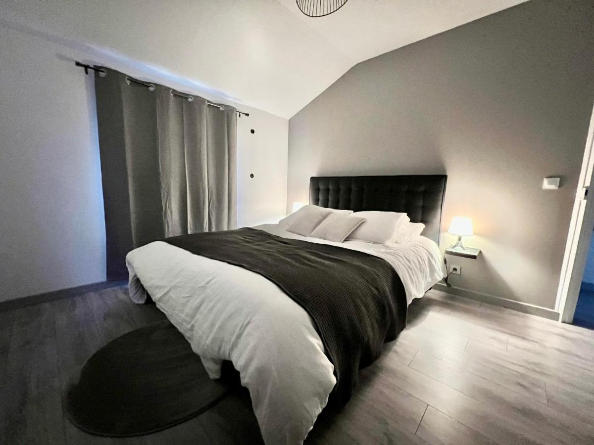 Appartement Chaleureux Proche Rer/ Cdg / Parc Expo Sevran Luaran gambar